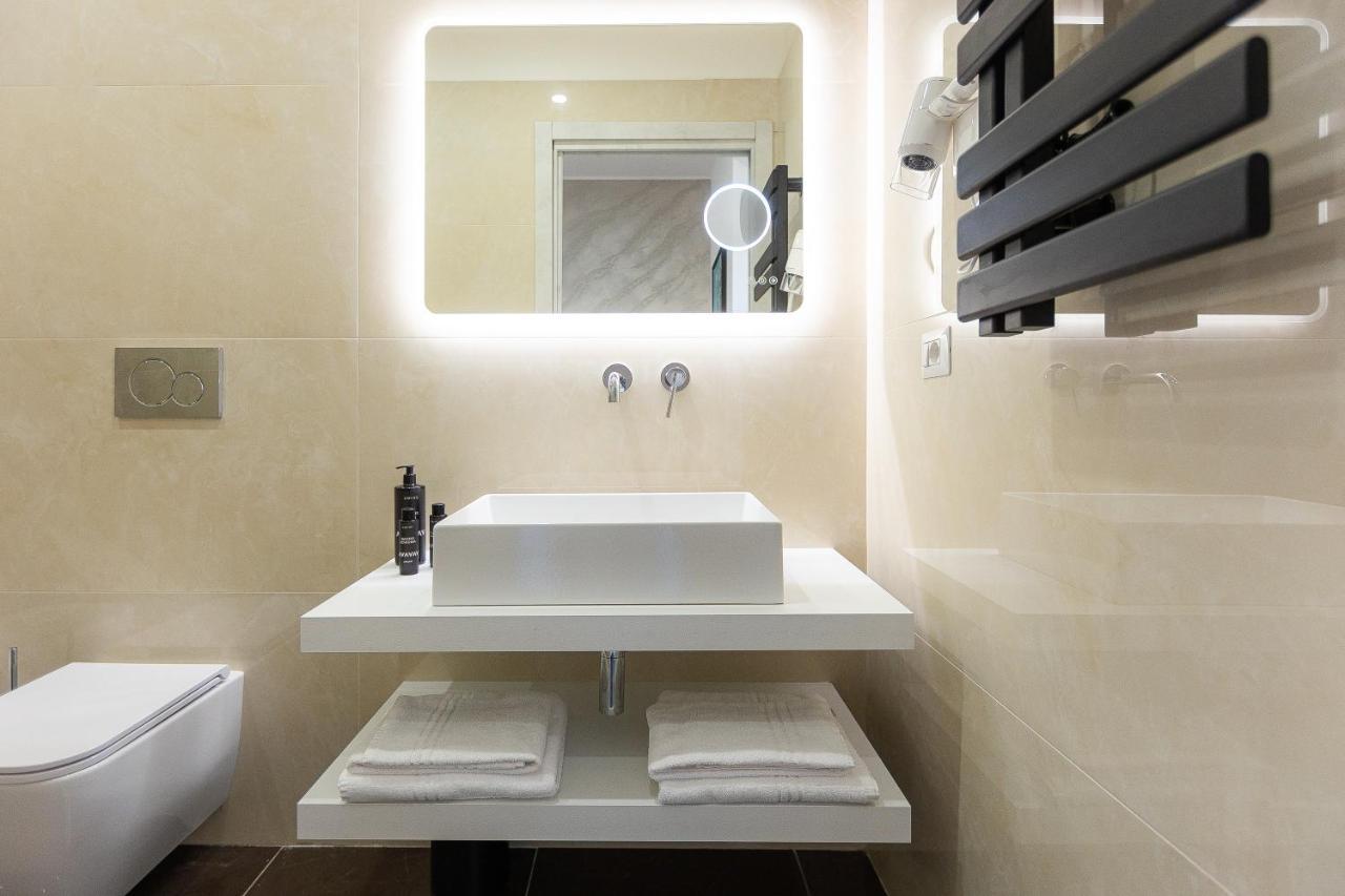 Kosmo Luxury * Roma